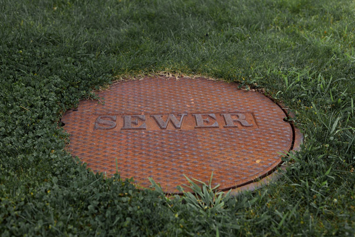 sewer line warning signs